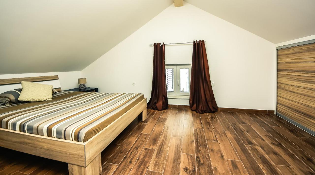 Villa Tara Zadar Exteriör bild