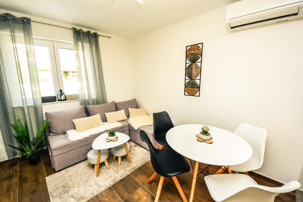 Villa Tara Zadar Exteriör bild